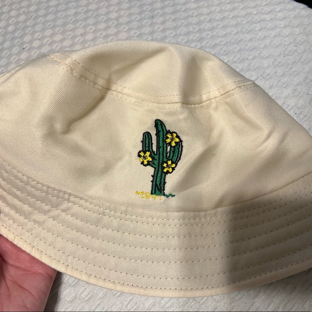 Cactus Bucket Hat 🌵